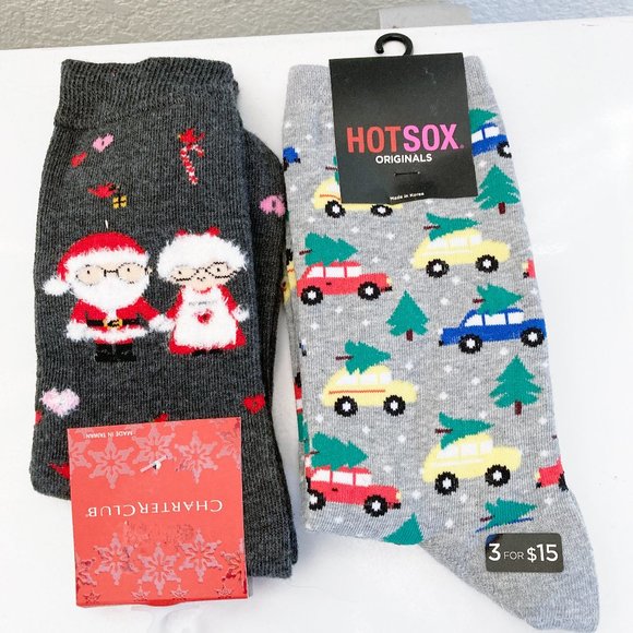 NEW HOT SOX Bundle 2 Pair Holiday Christmas Socks Trees on Cars Santa Claus - Picture 1 of 4
